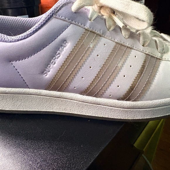 Used Women's Adidas Superstar
Gradient Purple (Women's) SZ 8 - Picture 1 of 6